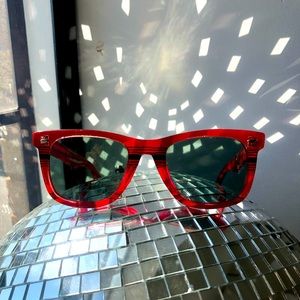 Vintage 80s Foster Grant Rayban Style sunglasses